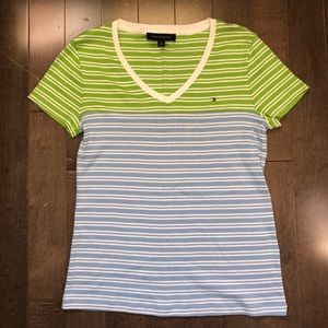 🎈2/20$🎈NWOT Tommy Hilfiger Top